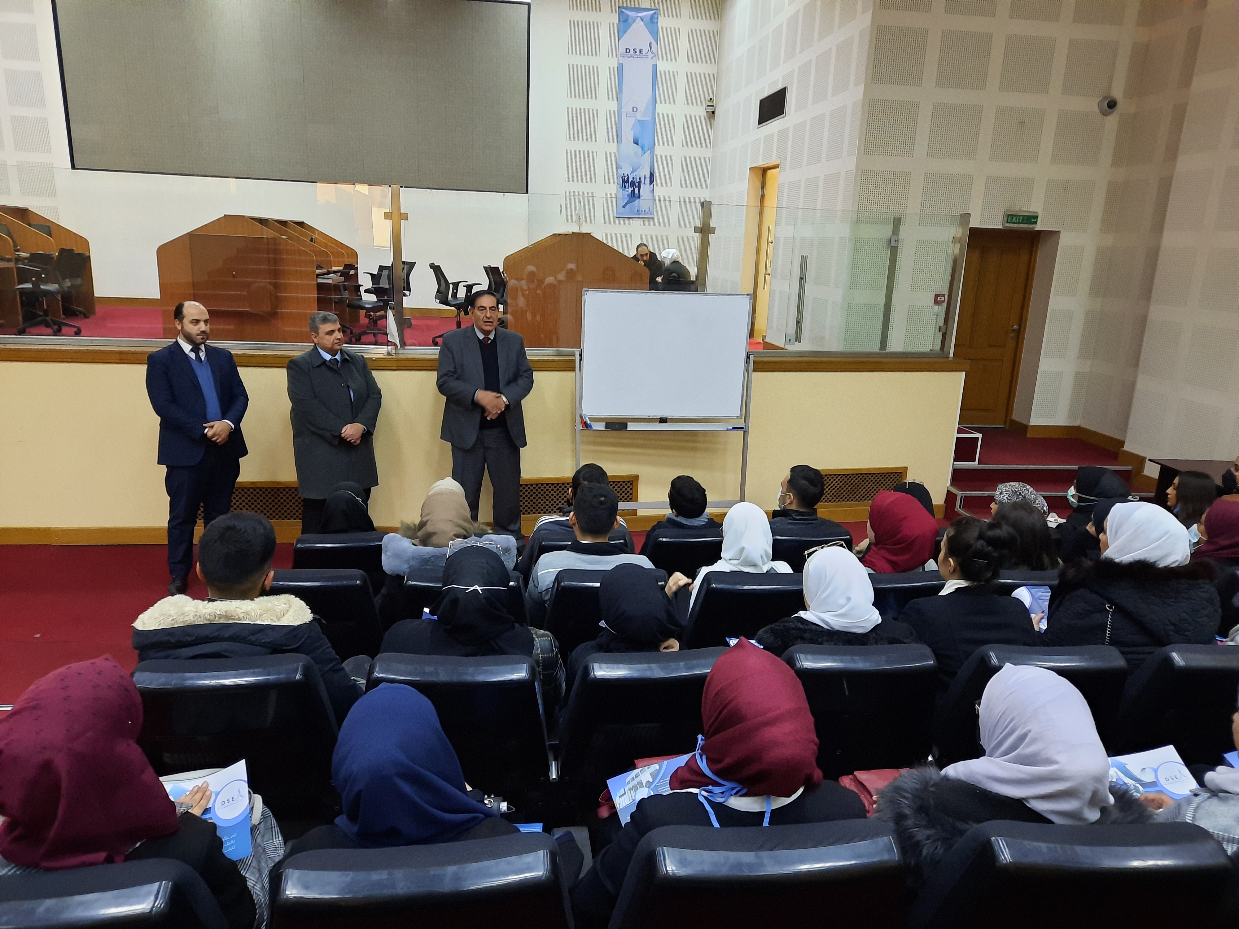 زيارة طلاب معهد دمشق المتوسط اونروا